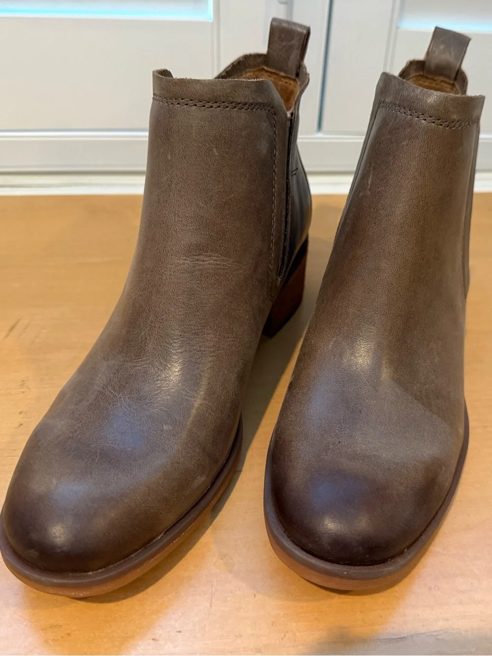 Korks Tea Stretch Khaki Brown Leather Ankle Booties size 6.5 NWOB